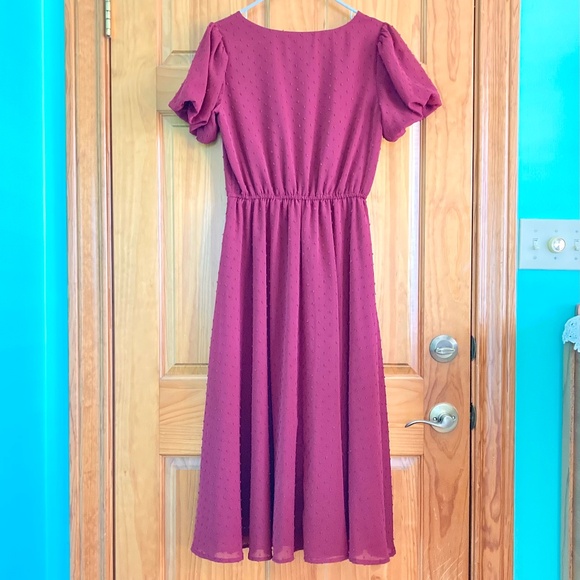 Jessakae burgundy Highbury elegant dress with puffed sleeves and front buttons - Picture 7 of 11